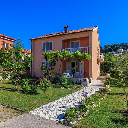 Apartment Zdravka Banjol Εξωτερικό φωτογραφία