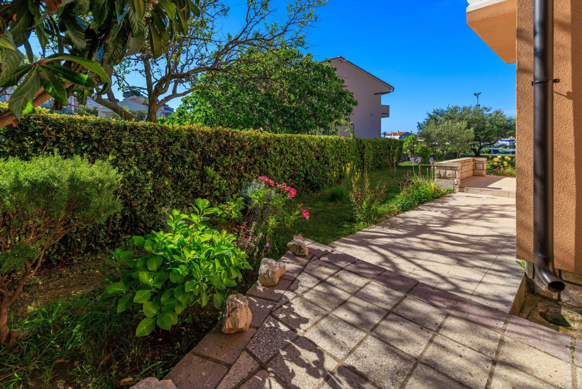 Apartment Zdravka Banjol Εξωτερικό φωτογραφία